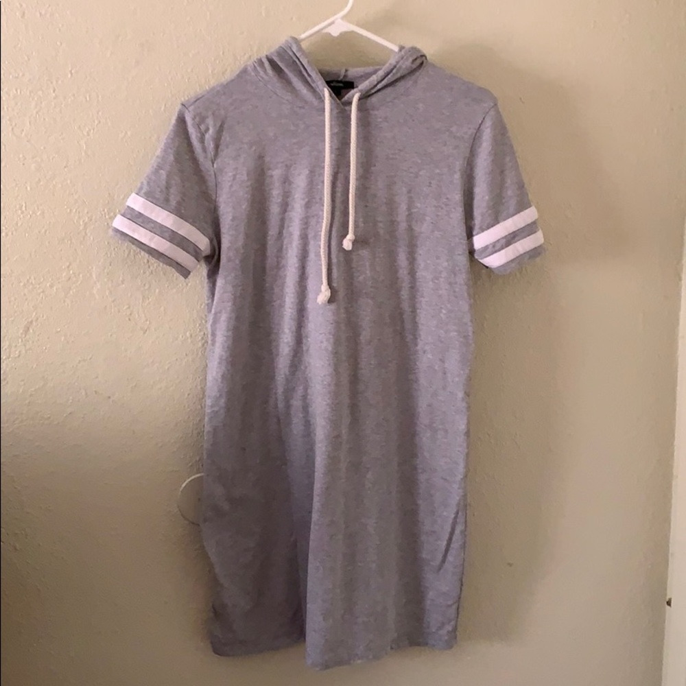 Gray and gray jersey dress